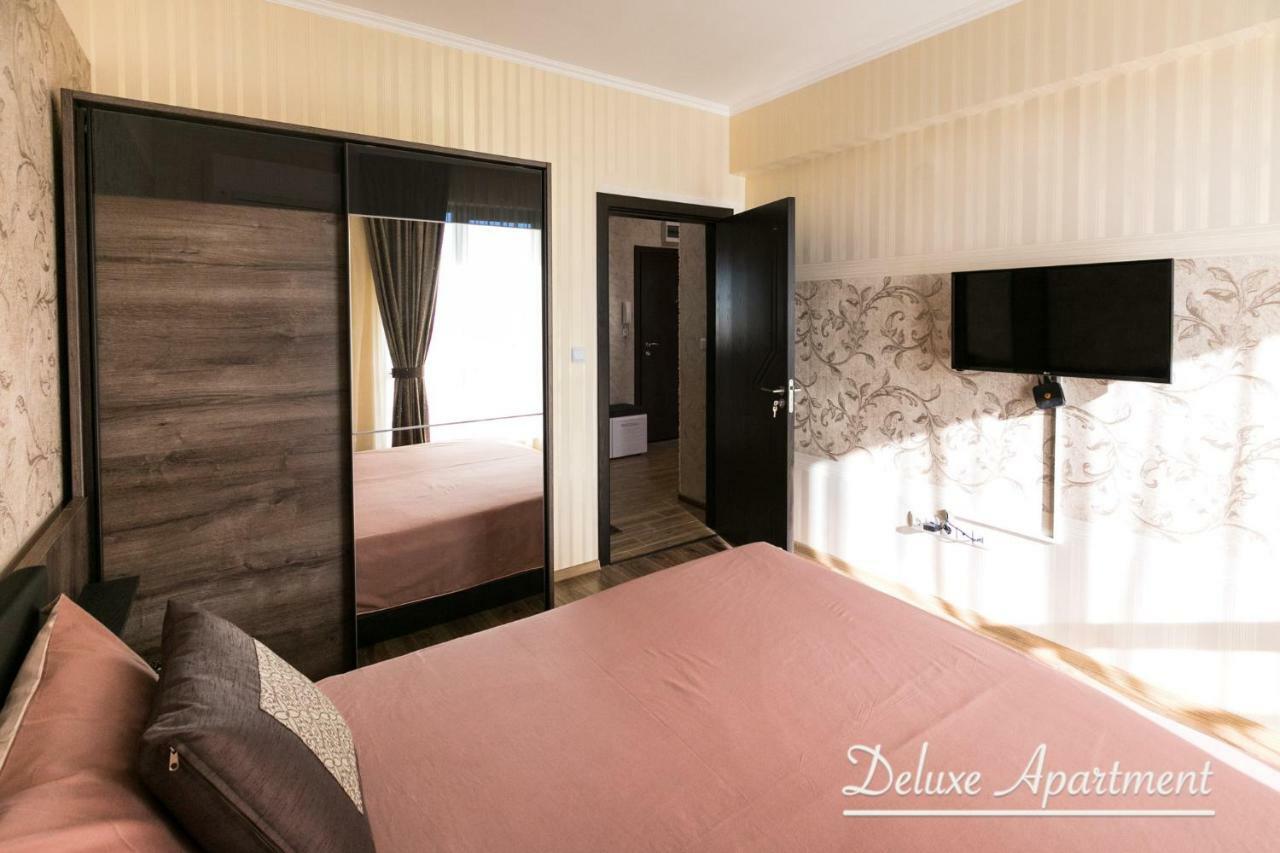 Apartment Cathedral Deluxe Varna Luaran gambar